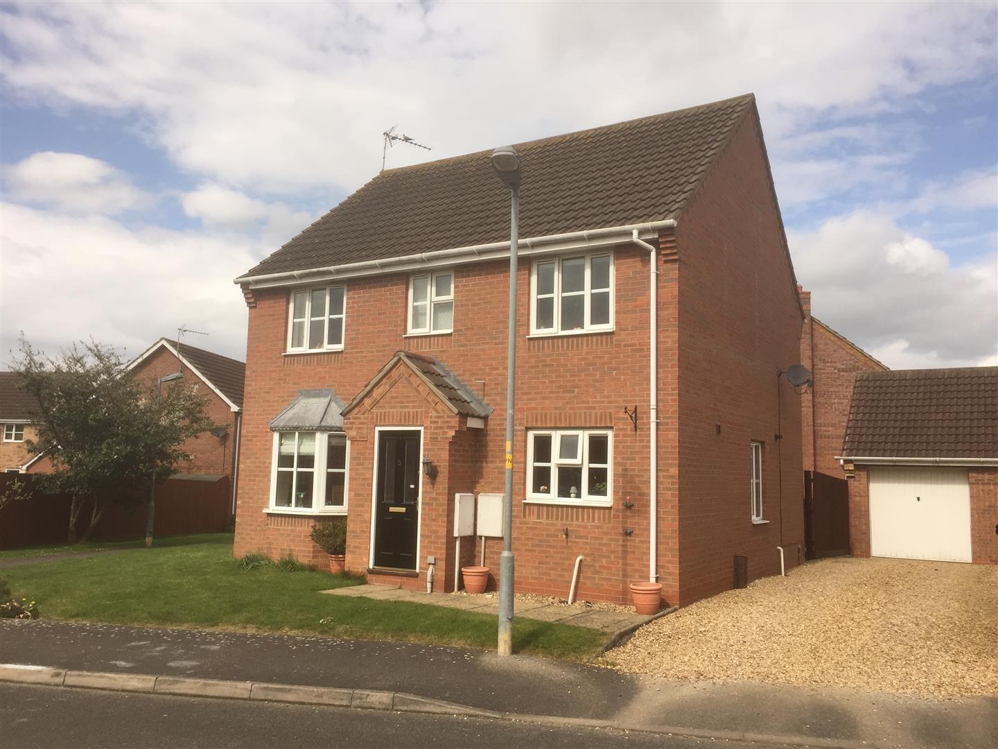 4 bedroom property in Cranwell Village